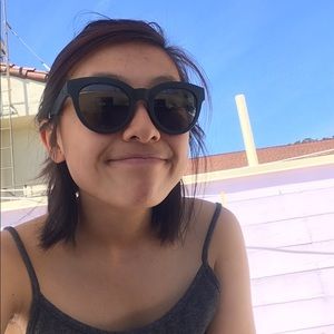 Meet your Posher, Caroline